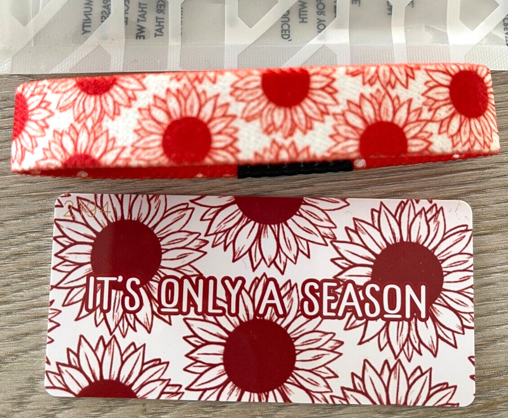 Zox It's Only A Season Reversible Single Stretch Bracelet Red - #2194 Medium